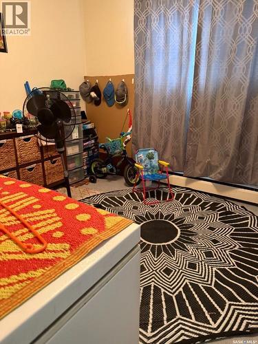 616 28Th Street E, Prince Albert, SK - Indoor Photo Showing Other Room