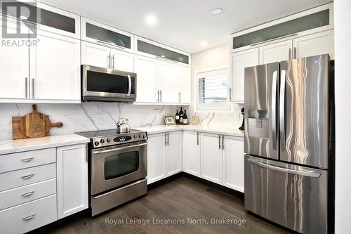 417 Mariners Way, Collingwood, ON - Indoor Photo Showing Kitchen