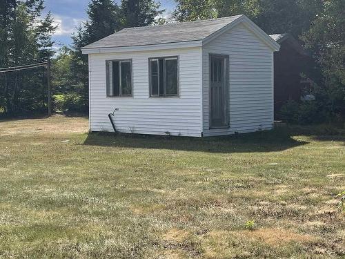 1153 Roseberry Road, Belfast, PE 