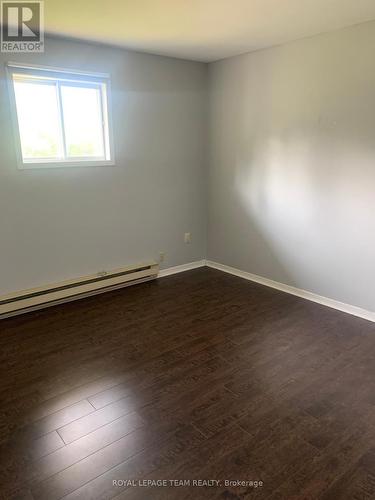 227 Ireland Road, Merrickville-Wolford, ON - Indoor Photo Showing Other Room