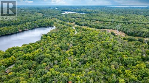 33 Pinewood Road, Mcdougall, ON 