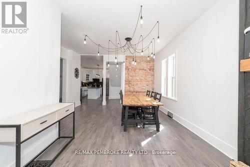502 Mary Street, Pembroke, ON - Indoor Photo Showing Dining Room