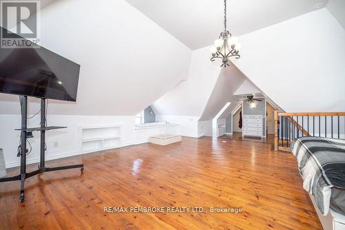 502 Mary Street, Pembroke, ON - Indoor Photo Showing Other Room