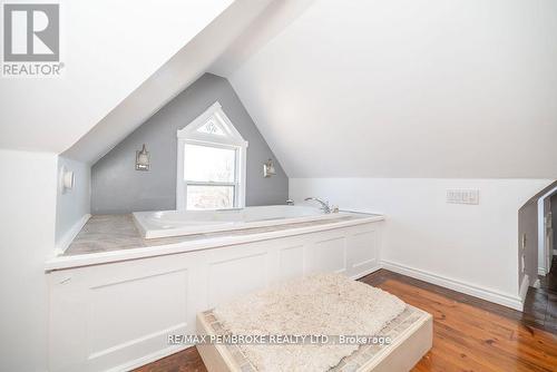 502 Mary Street, Pembroke, ON - Indoor Photo Showing Other Room