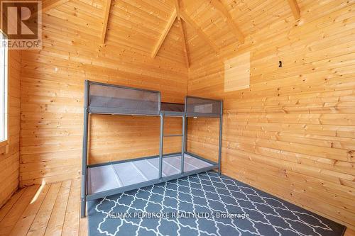 502 Mary Street, Pembroke, ON - Indoor Photo Showing Other Room