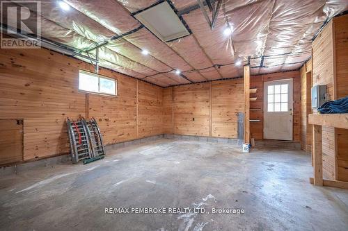 502 Mary Street, Pembroke, ON - Indoor