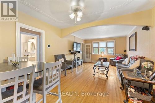 225 Mcgill Street, Peterborough (Otonabee Ward 1), ON - Indoor