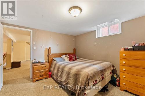 225 Mcgill Street, Peterborough (Otonabee Ward 1), ON - Indoor Photo Showing Bedroom