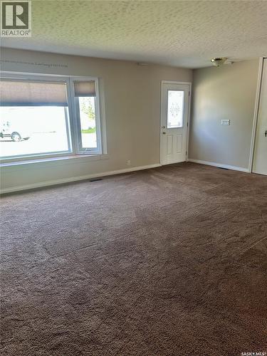 500 5Th Avenue, Leroy, SK - Indoor Photo Showing Other Room