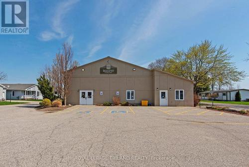 A - 5 Stewart Street, Strathroy-Caradoc (Se), ON - Outdoor