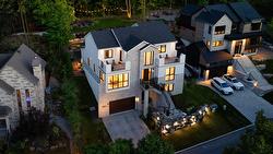 880 Rue des Bernaches  Mont-Saint-Hilaire, QC J3H 0C4