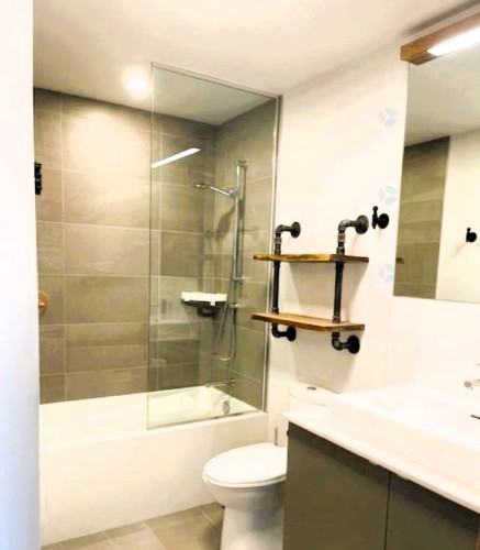 Salle de bains attenante à la CCP - 902-1330 Rue Olier, Montréal (Le Sud-Ouest), QC - Indoor Photo Showing Bathroom