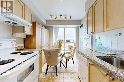 2606 - 22 Olive Avenue, Toronto, ON - Indoor Photo Showing Kitchen
