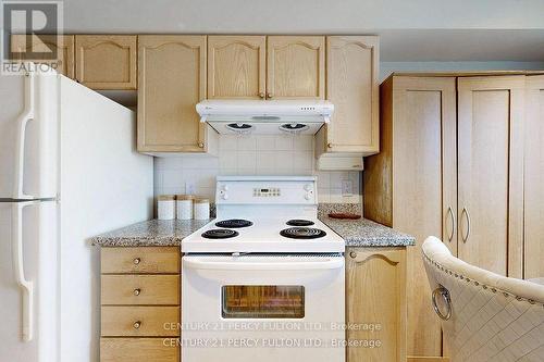 2606 - 22 Olive Avenue, Toronto, ON - Indoor Photo Showing Kitchen