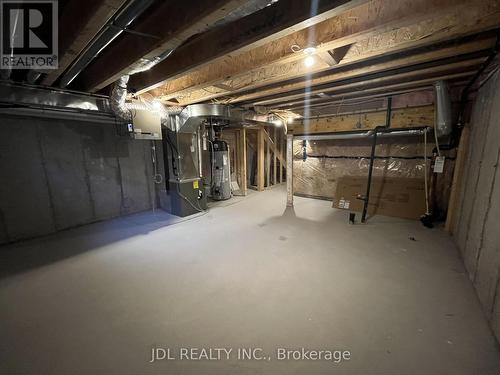 111 Hilts Drive, Richmond Hill, ON - Indoor Photo Showing Basement