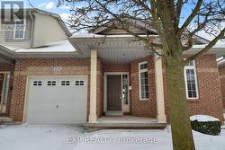 23 - 5595 DRUMMOND ROAD  Niagara Falls (Hospital), ON L2G 4L2