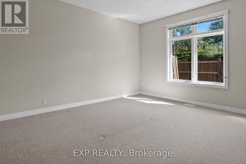 23 - 5595 Drummond Road, Niagara Falls (Hospital), ON - Indoor Photo Showing Other Room