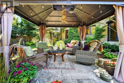 3914 Carolynn Court, Lincoln (Lincoln-Jordan/Vineland), ON - Outdoor With Exterior