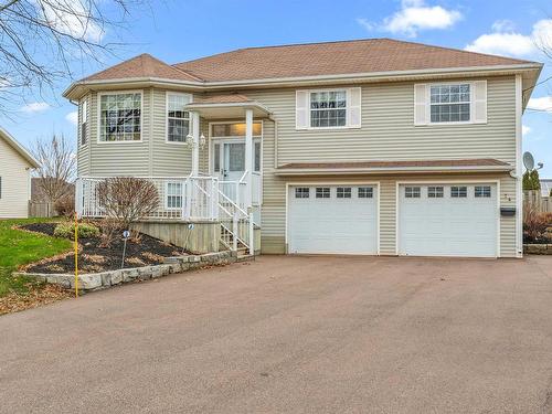 74 Hillside Drive  Summerside, PE C1N 6K3