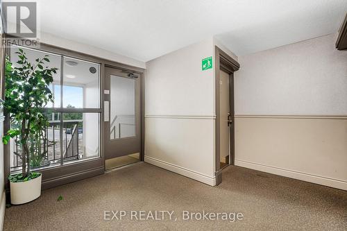 301 - 264 Oakdale Avenue, St. Catharines (Oakdale), ON - Indoor Photo Showing Other Room