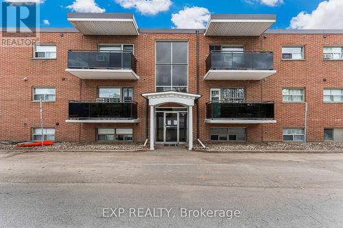 301 - 264 Oakdale Avenue, St. Catharines (Oakdale), ON - Outdoor With Balcony