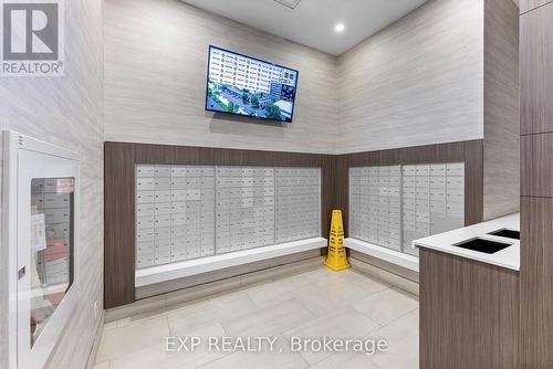 219 - 550 North Service Road, Grimsby (Grimsby Beach), ON - Indoor