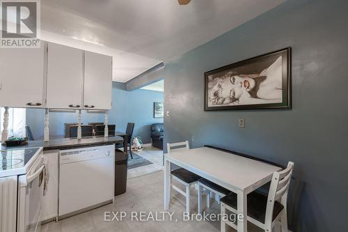 2896 Portage Road, Niagara Falls (Church'S Lane), ON - Indoor Photo Showing Kitchen