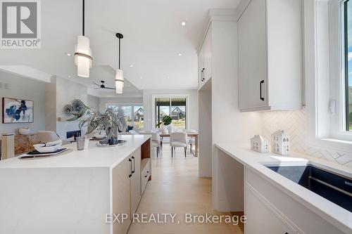 G - 304 Perth Trail, Welland (Hwy 406/Welland), ON - Indoor Photo Showing Kitchen With Upgraded Kitchen
