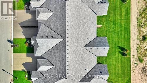 H - 296 Perth Trail, Welland (Hwy 406/Welland), ON - Outdoor With Deck Patio Veranda With Exterior