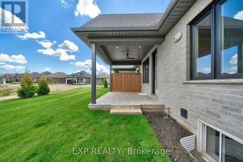 H - 296 Perth Trail, Welland (Hwy 406/Welland), ON - Outdoor With Deck Patio Veranda With Exterior