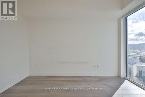 612 - 385 Winston Road, Grimsby, ON - Indoor Photo Showing Other Room