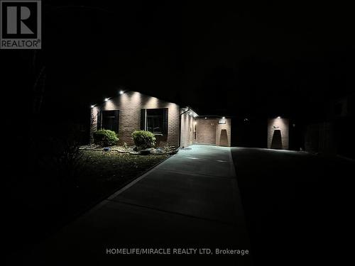 7043 Bonnie Street, Niagara Falls, ON - 