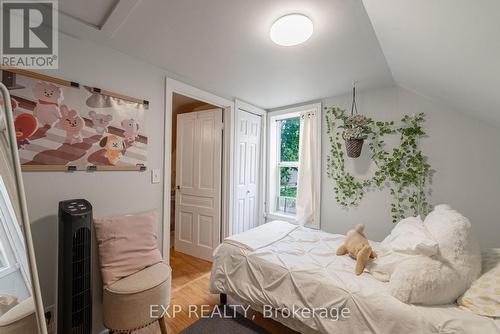 3791 Fairfield Avenue, Fort Erie (Crystal Beach), ON - Indoor Photo Showing Bedroom