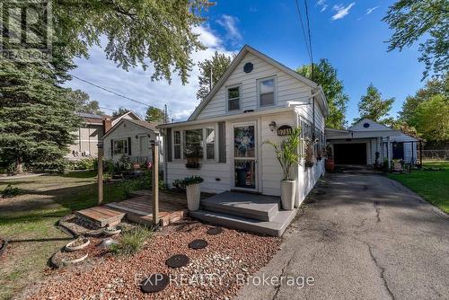 3791 Fairfield Avenue, Fort Erie (Crystal Beach), ON - Outdoor