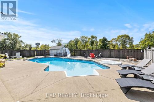 353 South Pelham Road, Welland (West Welland), ON - Outdoor With In Ground Pool With Backyard
