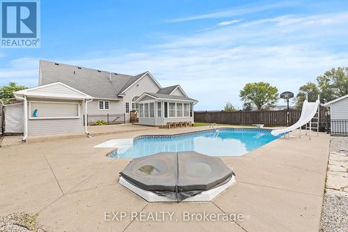 353 South Pelham Road, Welland (West Welland), ON - Outdoor With In Ground Pool