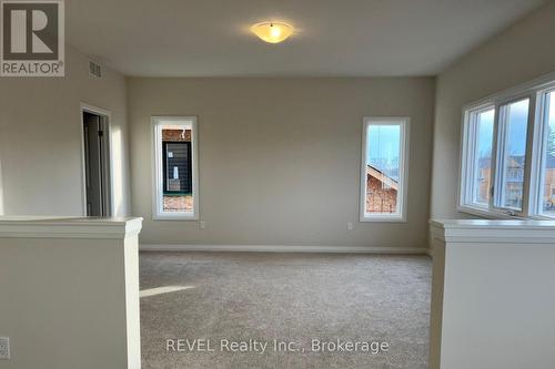 1013 Kraft Road N, Fort Erie (Crescent Park), ON - Indoor Photo Showing Other Room