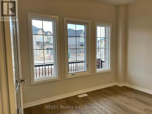 1013 Kraft Road N, Fort Erie (Crescent Park), ON - Indoor Photo Showing Other Room