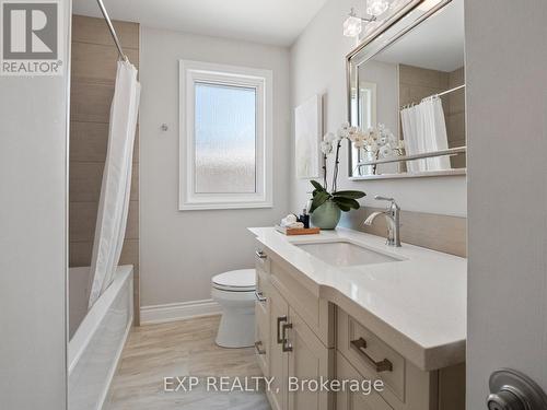 2189 Niagara Parkway, Fort Erie (Bowen), ON - Indoor Photo Showing Bathroom