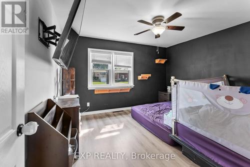 2 Homewood Avenue, Port Colborne (Sugarloaf), ON - Indoor Photo Showing Bedroom