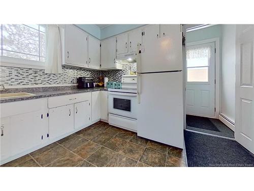 28 Huron Ave, Fredericton, NB 