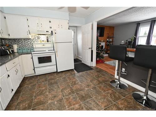 28 Huron Ave, Fredericton, NB 