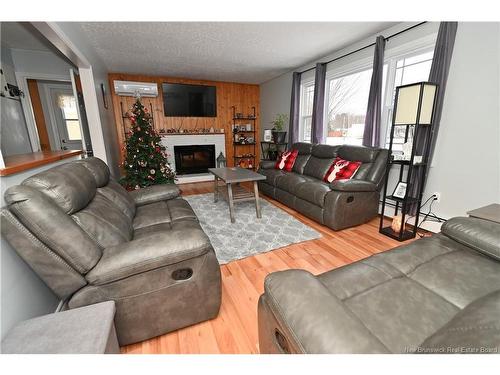 28 Huron Ave, Fredericton, NB 