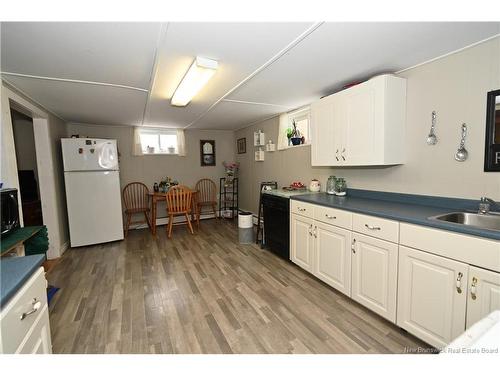 28 Huron Ave, Fredericton, NB 