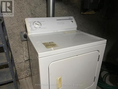 Clothes dryer - 16 William Street, Brockville, ON - Indoor Photo Showing Laundry Room