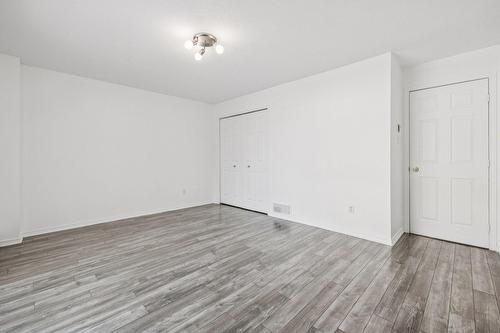 Chambre à coucher principale - 321  - A Rue Champlain, Gatineau (Hull), QC - Indoor Photo Showing Other Room