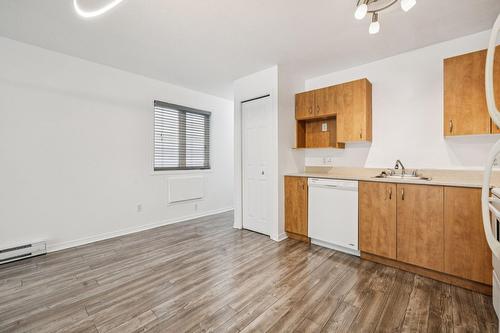 Vue d'ensemble - 321  - A Rue Champlain, Gatineau (Hull), QC - Indoor Photo Showing Kitchen
