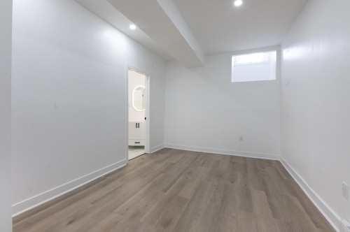 Sous-sol - 5566 Boul. St-Michel, Montréal (Rosemont/La Petite-Patrie), QC - Indoor Photo Showing Other Room
