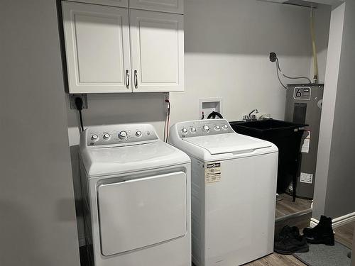 4 Steedman Drive, Marathon, ON - Indoor Photo Showing Laundry Room