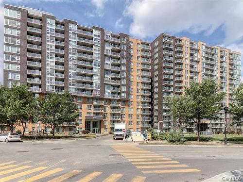 705-10150 Place de l'Acadie  Montréal (Ahuntsic-Cartierville), QC H4N 0C5